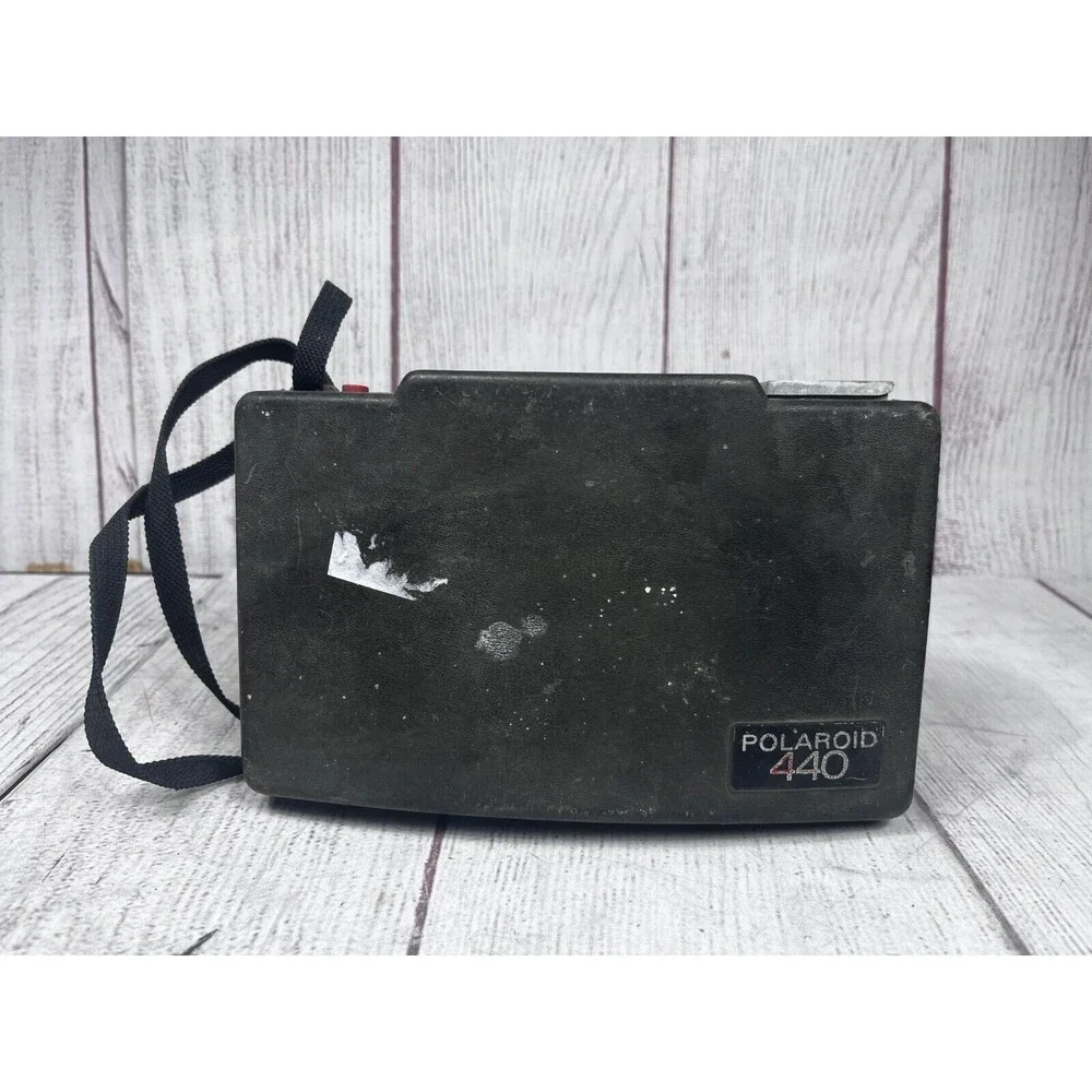 Vintage Polaroid 440 Automatic Land Camera UNTESTED Film Strap Antique FREE SHIP